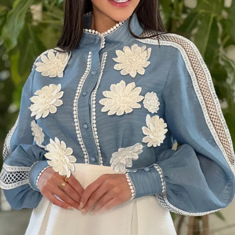 Elegante gestreifte Bluse mit Blumenapplikationen - Adalynn