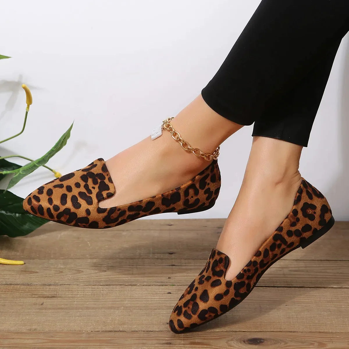 Suly - Leopard Spitze Zehen Loafers