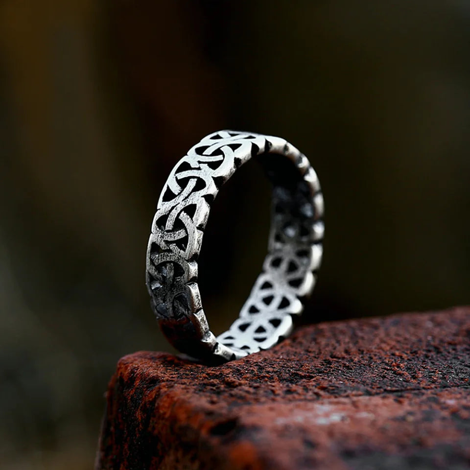 Sterling Ring mit keltischem Knoten-Design - Eric