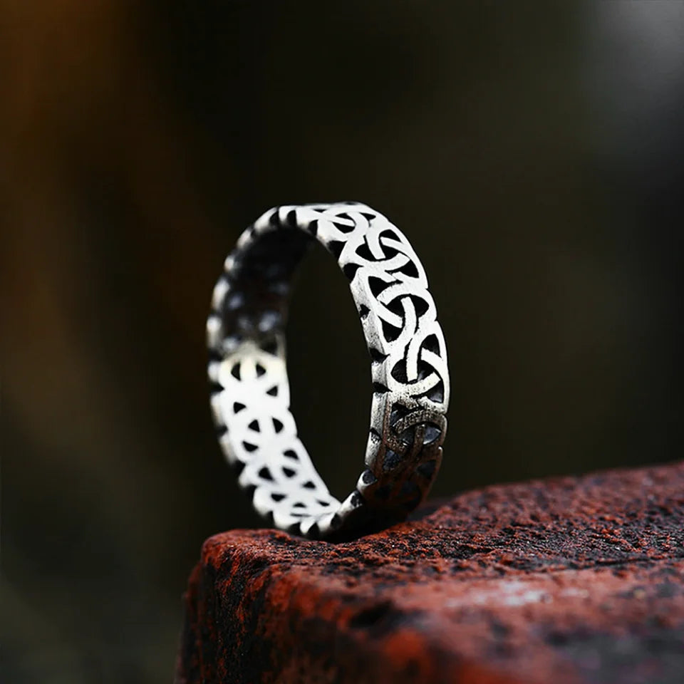 Sterling Ring mit keltischem Knoten-Design - Eric