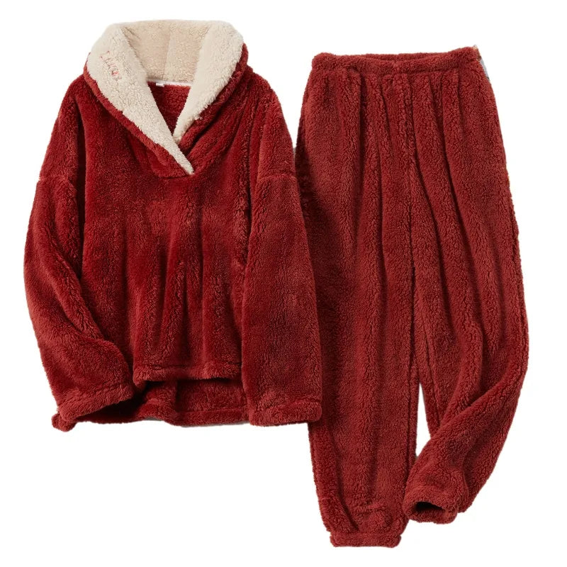 Lena – Gemütliches Fleece-Pyjama-Set für Damen – bequeme Nachtwäsche