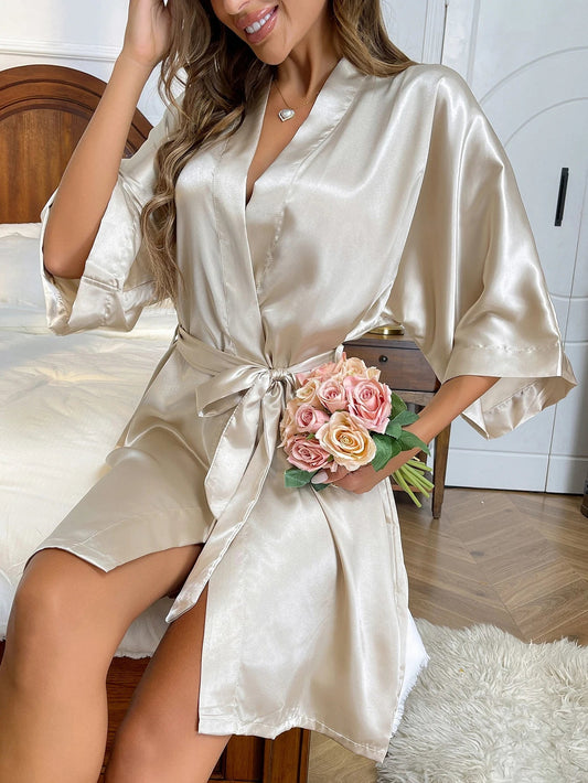 Luxuriöser Satin-Kimono für Damen - Hanna