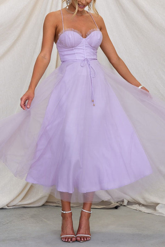 Modernes trägerloses Chiffonkleid - Royalty